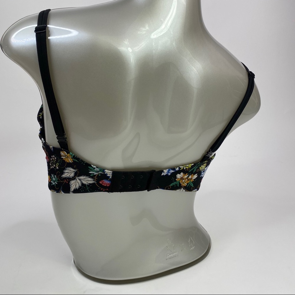 Victoria’s Secret Very Sexy Black Floral Push Up - Picture 3 of 7